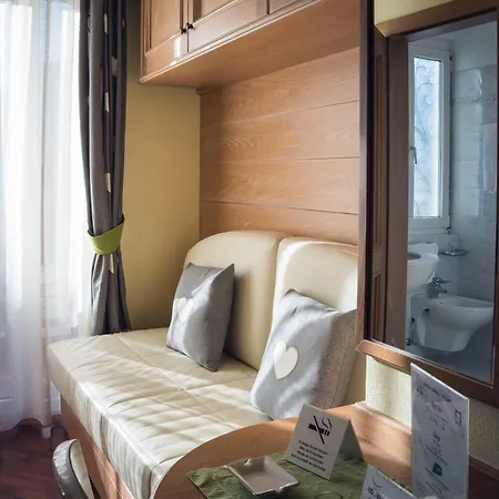 Hotel Alle Alpi Moena Exterior photo