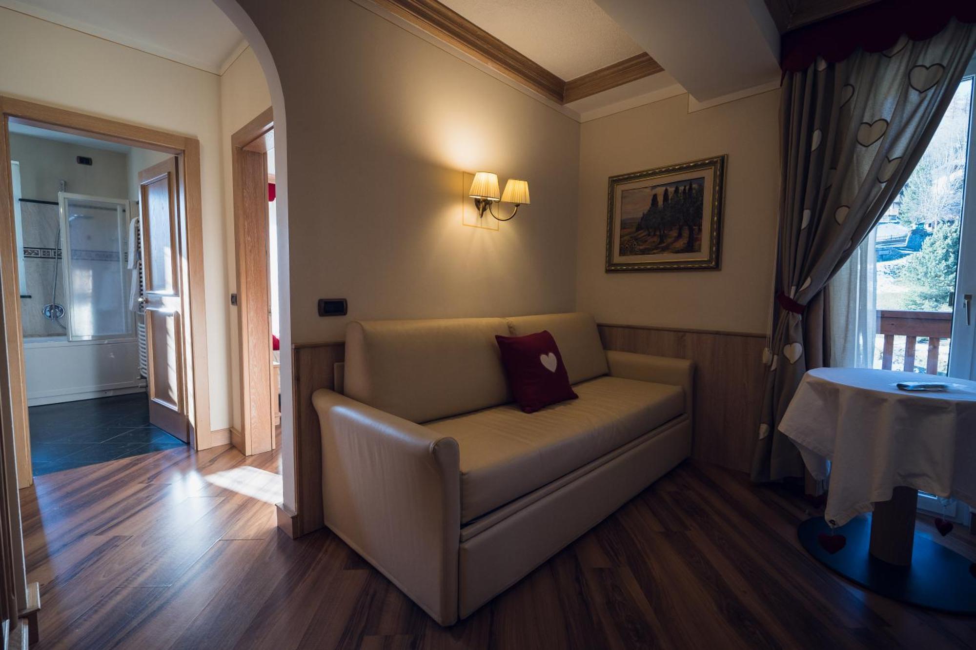 Alle Alpi Hotel 4*