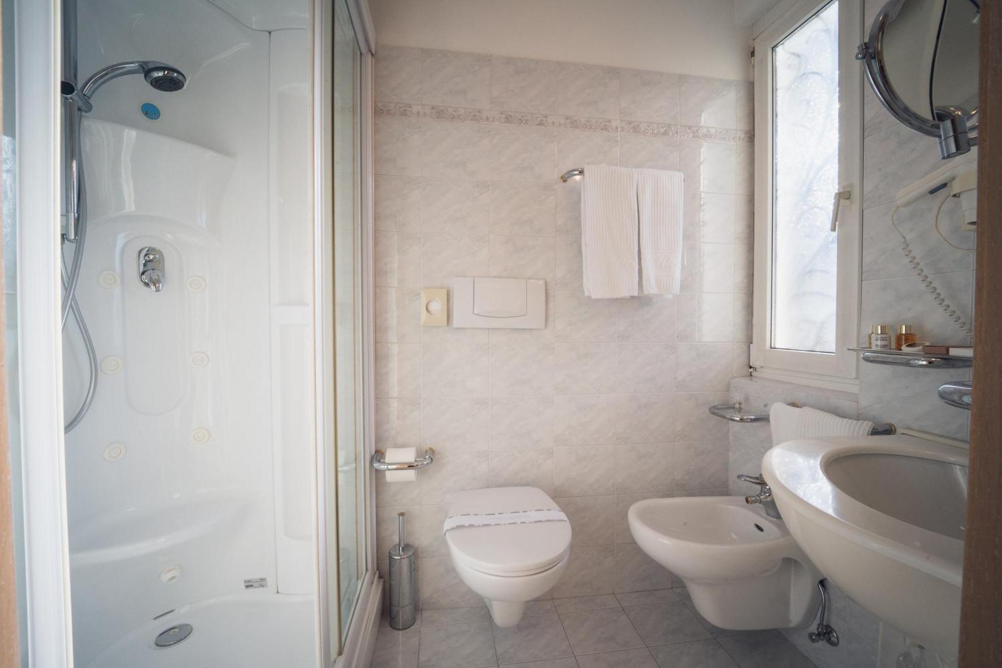 Alle Alpi Hotel